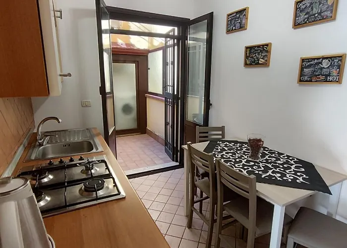 Le Del Cortile 3 卡塔尼亚