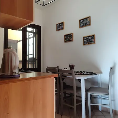 Апартаменты Le Del Cortile 3 Катания